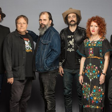 Steve Earle & The Dukes